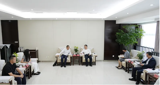 【高新要闻】乌鲁木齐高新区（新市区）与洛浦县深化区内协作交流 赋能两地高质量发展