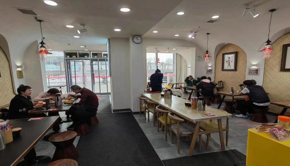 新市区东彩路秦少爷肉夹馍店 (2)